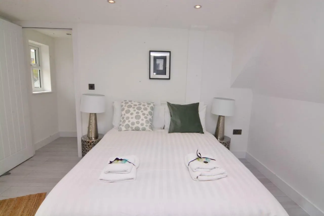 Apartment Wharf - Macarena Apartments London 0*,