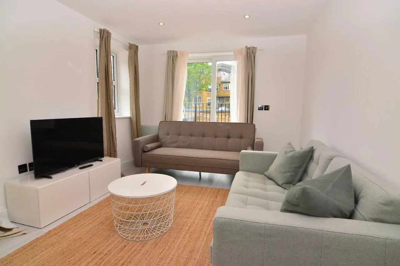 Apartment Wharf - Macarena Apartments London