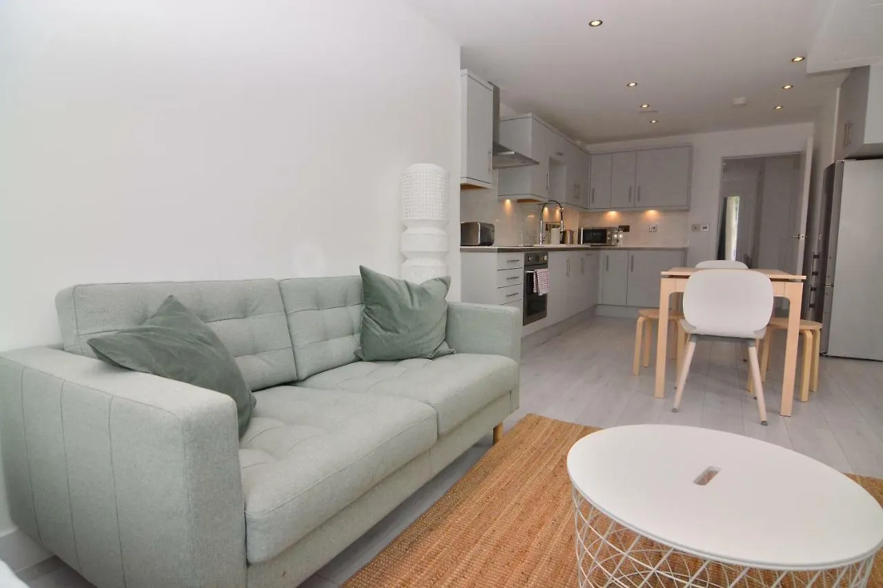 Apartment Wharf - Macarena Apartments London 0*,